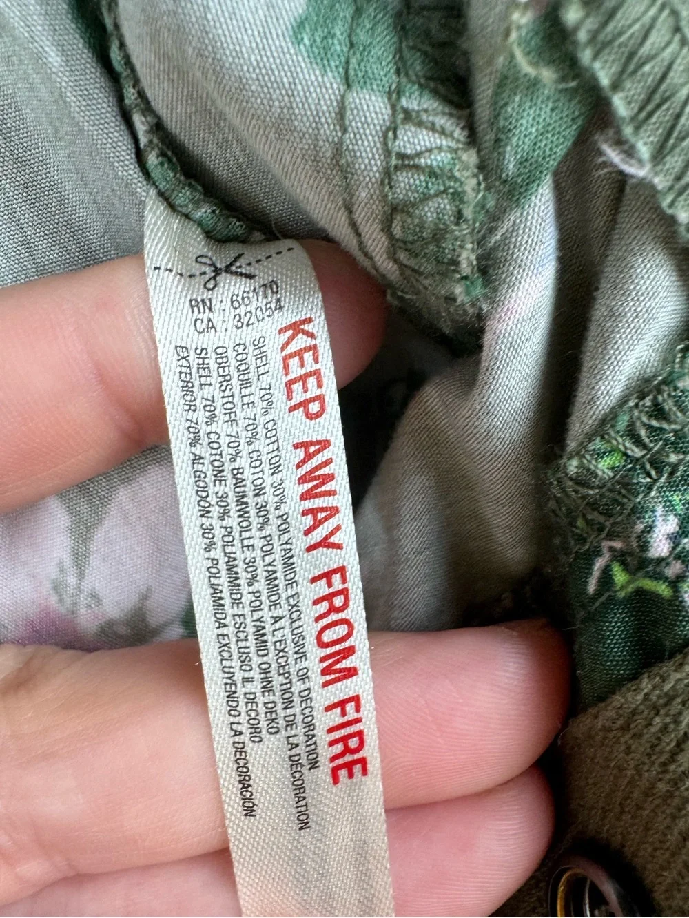 Free People Movement Mesmerize Me Printed Cargo Pants Olive Joggers Size M - Picture 10 of 10